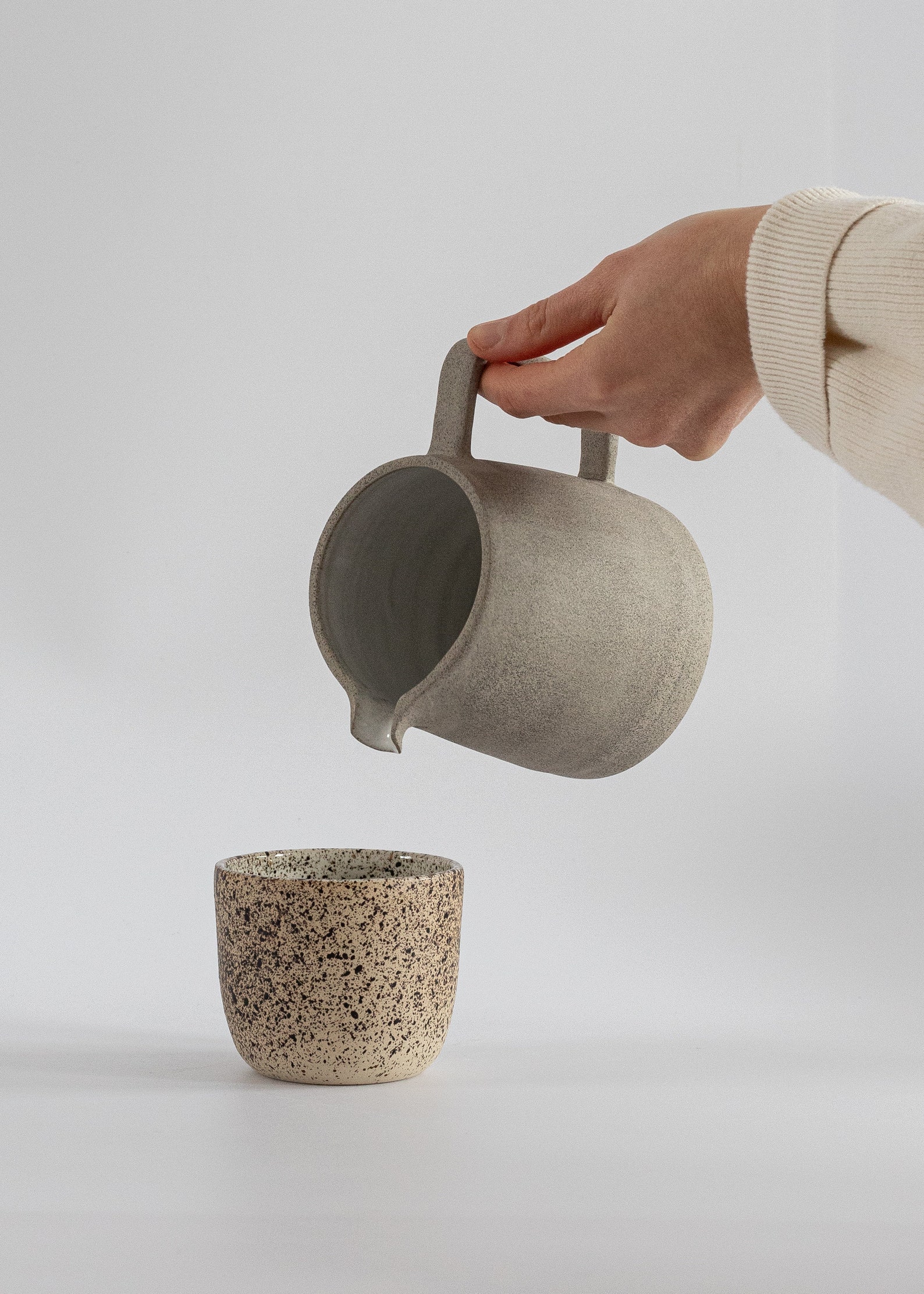 Minimalist Pour Over Coffee Set, Grey Stoneware Ceramic Coffee Dripper
