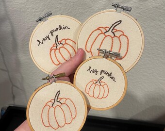 de broderie citrouille | Créoles terminées