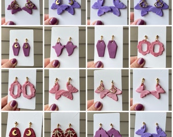 FORFAIT MYSTÈRE de boucles d'oreilles !! Puces d'oreilles pendantes mauves et roses | Esthétique de noyau de fée | Pendentifs papillon, lune | baies, fushia | Bijoux