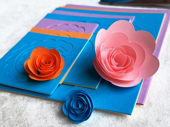 Flower Sampler Quilling Kit - Paper Craft Kits at Weekend Kits