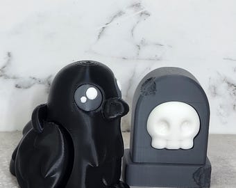 Crow flexi and headstone 3d printed.