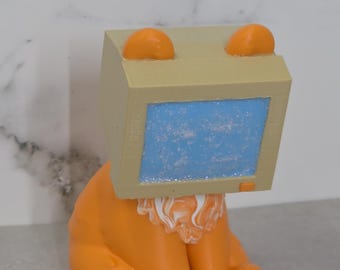 Old computer monitor bear head 3d printed Leylina Figurines