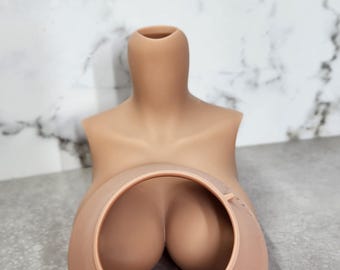 Smart doll large bust tea resin 3d printed. Fits evolve fram.