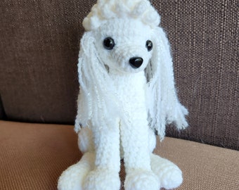 Peluche caniche au crochet