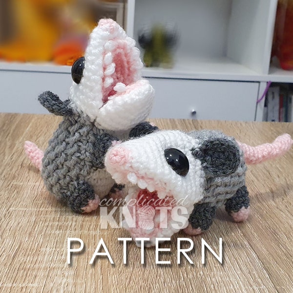 Crochet Pattern - Screaming Opossum - ***please read before purchasing!!!***
