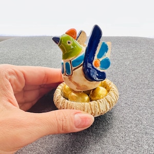 Ceramic Nesting Hen Mini Figurine – Handmade Folk Art Sculpture from Colombia