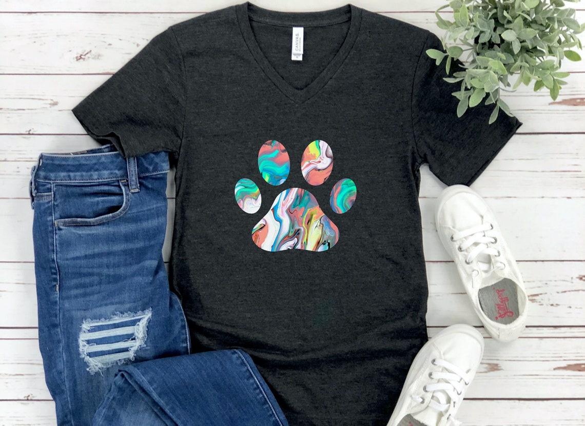 Paw Print Shirt/Cute Paw Print Tee/Dog Paw Graphic Tee/Dog Etsy