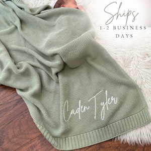 Baby Blanket Gift, Newborn Gift, Embroidered Baby Blanket, Baby Gift, Baby Shower Gift, Personalized Gift FAST SHIPPING!