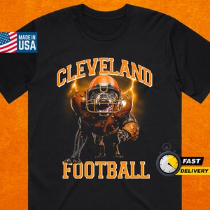 Retro Funny Bear Vintage Graphic Short Sleeve Crewneck Unisex T-Shirt, Outfit for Fan Cleveland Browns In Match, Gift For Fan Football Club