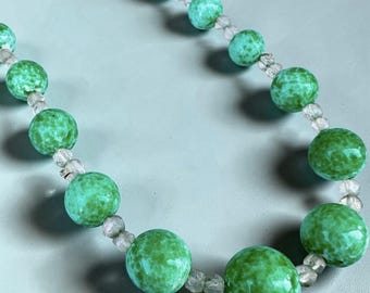 Vintage Czech Glass Necklace Art Deco Green Beads Mottled Beaded Graduated 925
