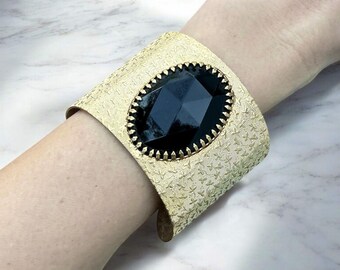Vintage TARA Wide Cuff Bracelet Black Faceted Gem Textured Gold Tone Midcentury
