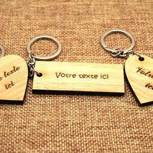 Custom wood keychain in recycled barrel stave (Collection Un Arbre Deux Vies)