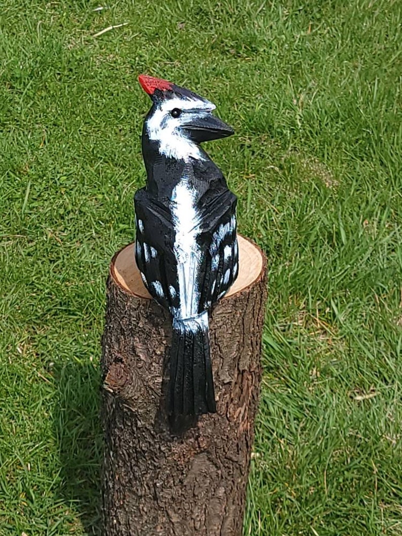 14 inch chainsaw carved woodpecker statue with no base image 3