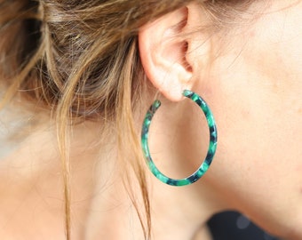 Tortoiseshell hoop earrings / statement earrings / tortoiseshell earrings / large hoop earrings / green / modern earrings / gifts for women for Mother's Day