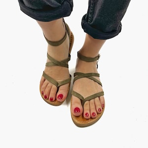 Ankled Strap Leather Sandals for Women, Greek-Inspired Footwear, Summer Essential: Split Toe Sandals, Perfect Summer Handmade Gift Idea