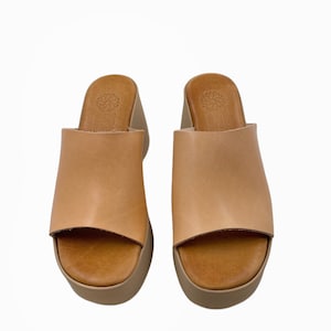 Women&#39;s Leather Platform Flip Flop Sandals, Handmade Wedge Summer Shoes, Comfy Beach Slides for Casual, Vacation & Everyday Wear