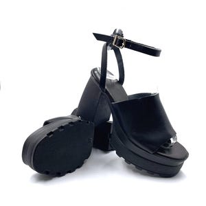 Black Chunky Platform Sandals for Women, Gothic Grunge Open-Toe Shoes with Ankle Strap, Women&#39;s Alternative Fashion Footwear, Gift for Her