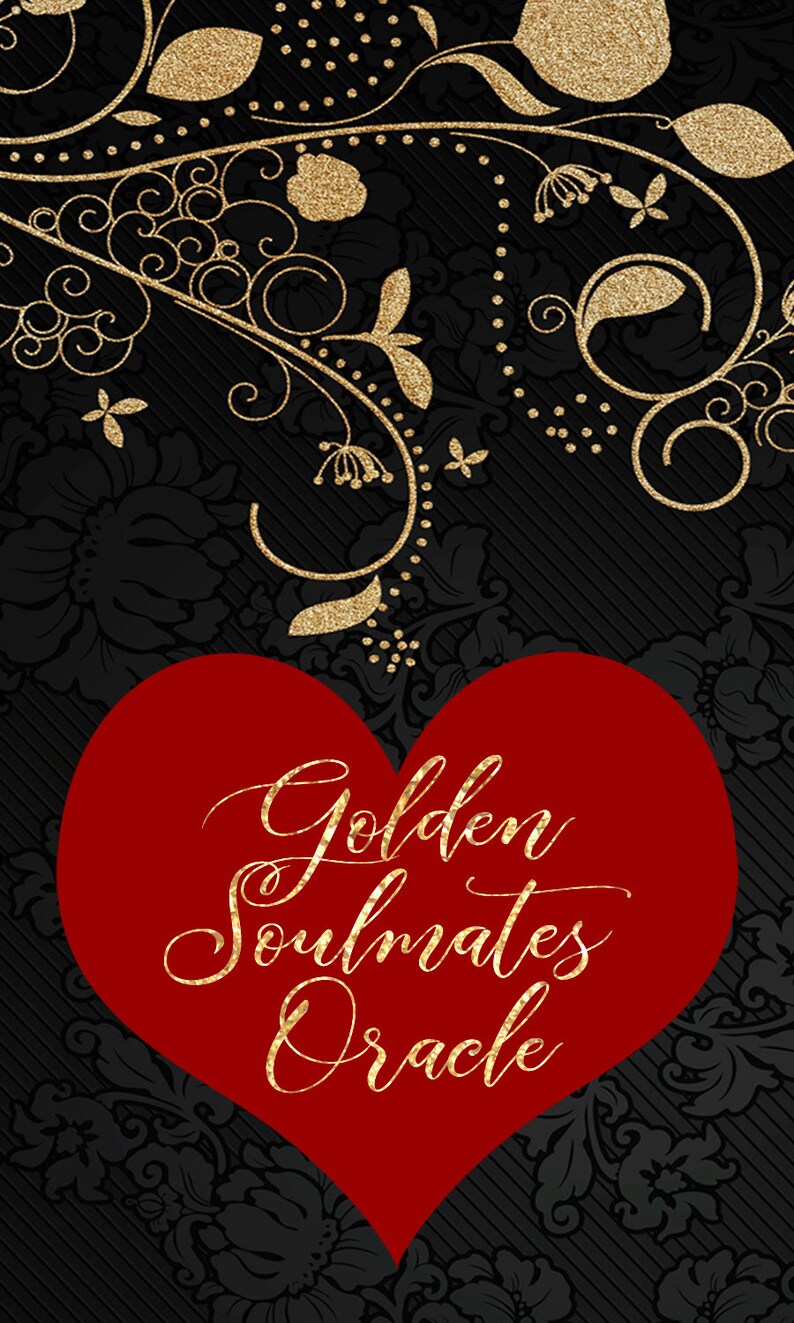 Może przedstawiać: Dekoracyjny wz&oacute;r z czerwonym sercem z napisem "Golden Soulmates Oracle" w złotym skrypcie. Tło jest czarne z kwiatowym wzorem i złotymi brokatowymi akcentami.