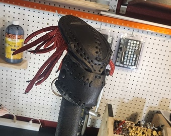 Predator Keychain Vegetable Tanned Leather