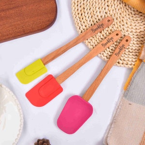 Set van 3 spatel, keukenbenodigdheden, cadeau bakgereedschap, cadeau voor stel, kookcadeau, gunst vrijgezellenfeest, hout- en siliconen schraperset