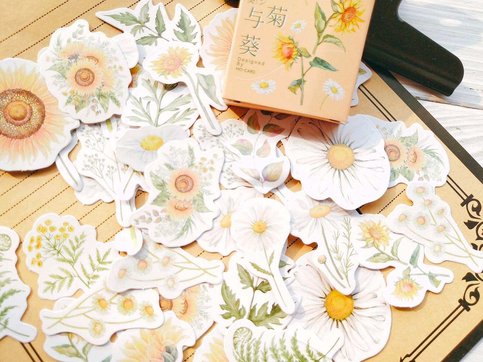 Aazon.co: 585 Ini Flower Stickers For Scrapbooking, Boho Tiny Cute