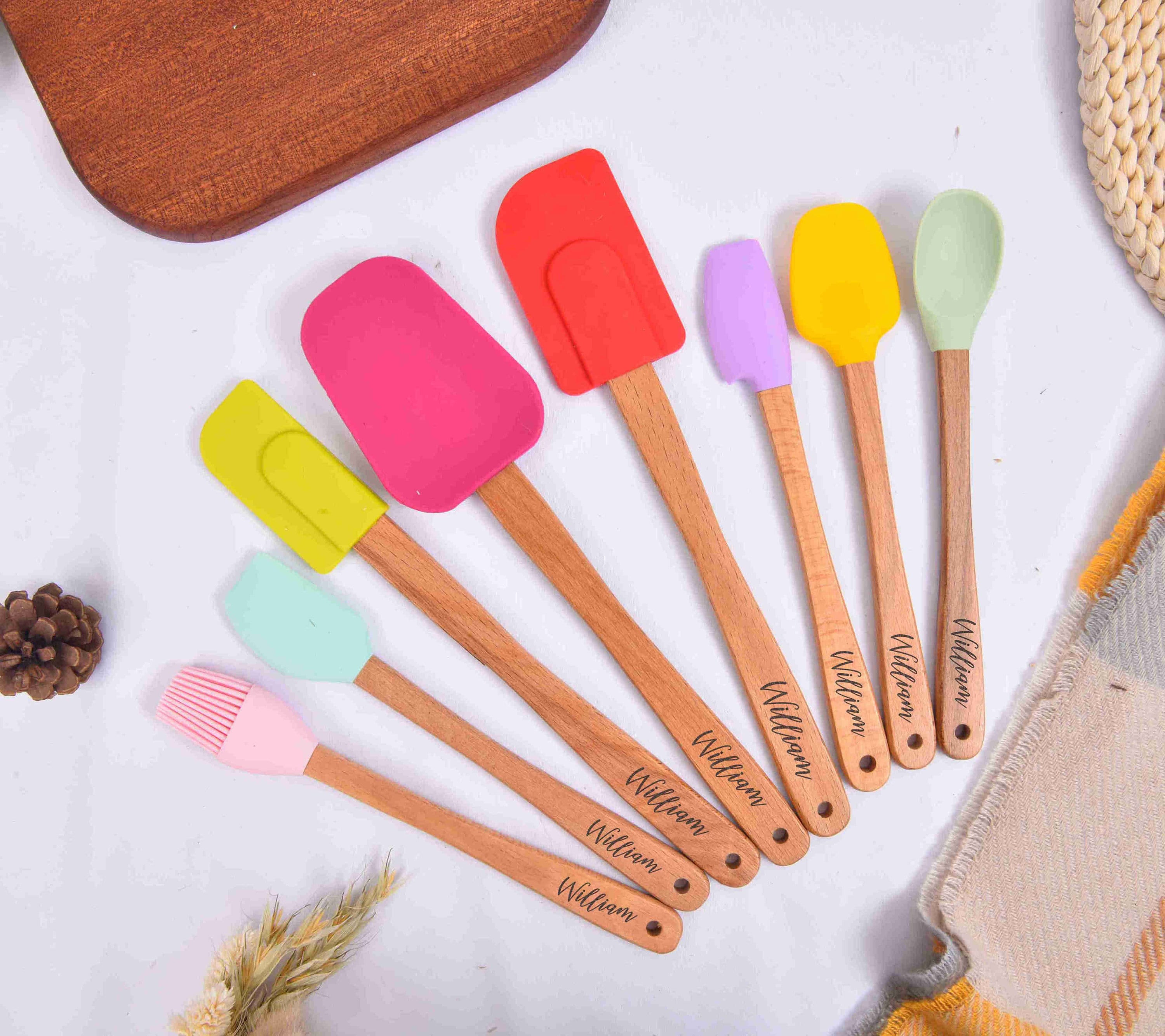 Personalized Spatula 8 - Piece Set, Colorful Baking Scraper Set, Bridal Shower Gift, Mom Birthday Gift, Housewarming Gift, Gift For Her