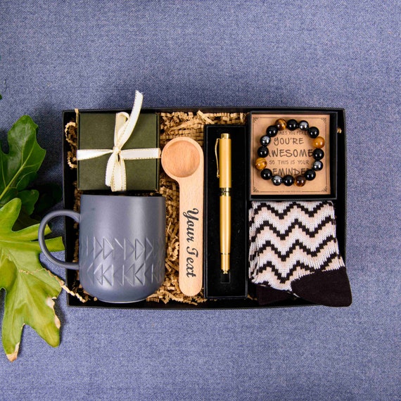 Luxury Men's Gift Box | Mug, Bracelet, Socks & Customizable Scoop