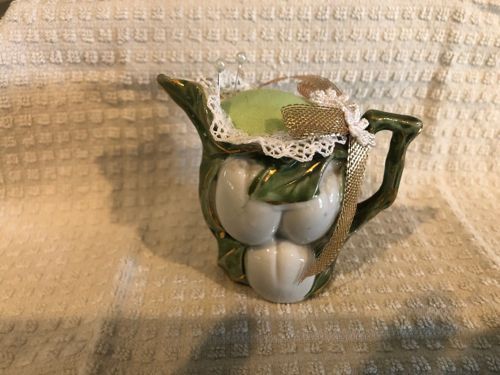 Tulip ceramic mini creamer novelty - Etsy.de