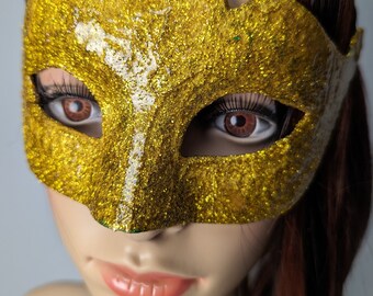 Women's mask - gold impact resistant