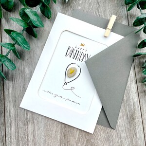 ANGEBOT, Steinbild, Mini Gruß- und Glückwunschkarte, Postkarte A6 + Umschlag, „happy BIRTHDAY alles Gute für dich“ mit Minikieselstein