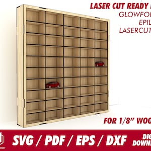 Könnte beinhalten: Eine lasergeschnittene Datei für ein 3,2 mm dickes Holzregal mit 36 Fächern. Die Datei ist kompatibel mit Glowforge, Epilog und anderen Laserschneidern. Das Design ist für ein Regal, das zum Ausstellen von kleinen Gegenständen wie Spielzeugautos verwendet werden kann.