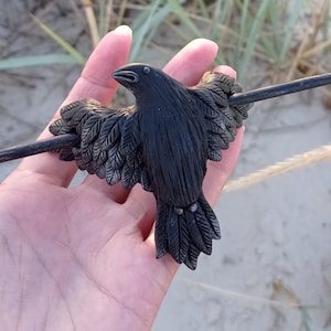 Hairpin with a black raven, barrette crow