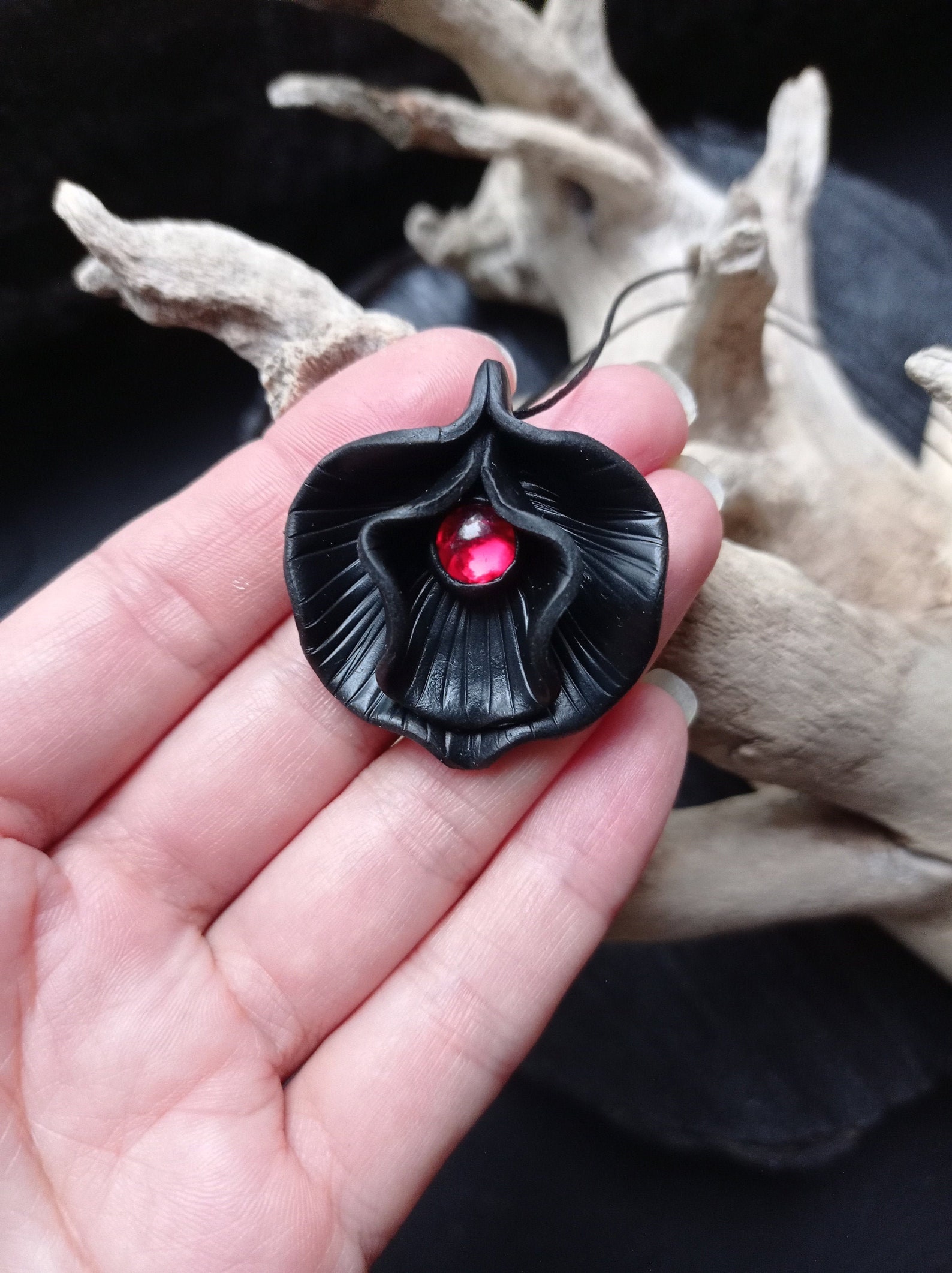 Black yoni pendant feminist symbol necklace Etsy