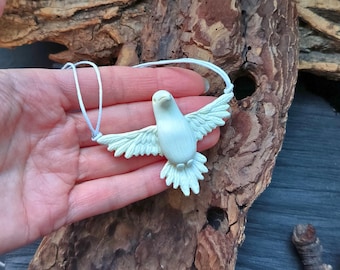 Colgante de cuervo blanco, collar de cuervo blanco, joyería de pájaro