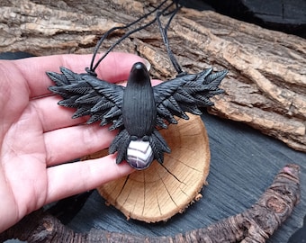 Schwarze Rabenkrähe-Halskette mit Amethyst - Flying Bird-Schmuck