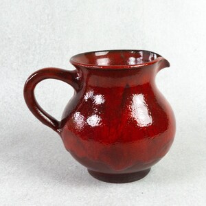 Vase 14 cm high, 12 cm Ø, Heyne, Hoy Keramik, vintage vase, red jug, base mark H/1, Brutalist, smooth glaze