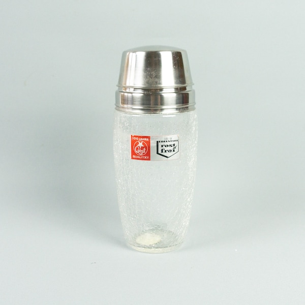 Small retro cocktail shaker by Quist, made of crackle glass and stainless steel, from the 1960s, complete, unused