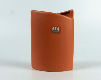 Vase from ASA in salmon-orange, small vintage vase, mid-century ceramics, ASA Selection with distinctive edge, oval