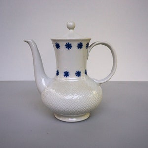Seltmann Weiden Bavaria coffee pot Annabell blue flower decor 20 cm, mocha pot, small, vintage