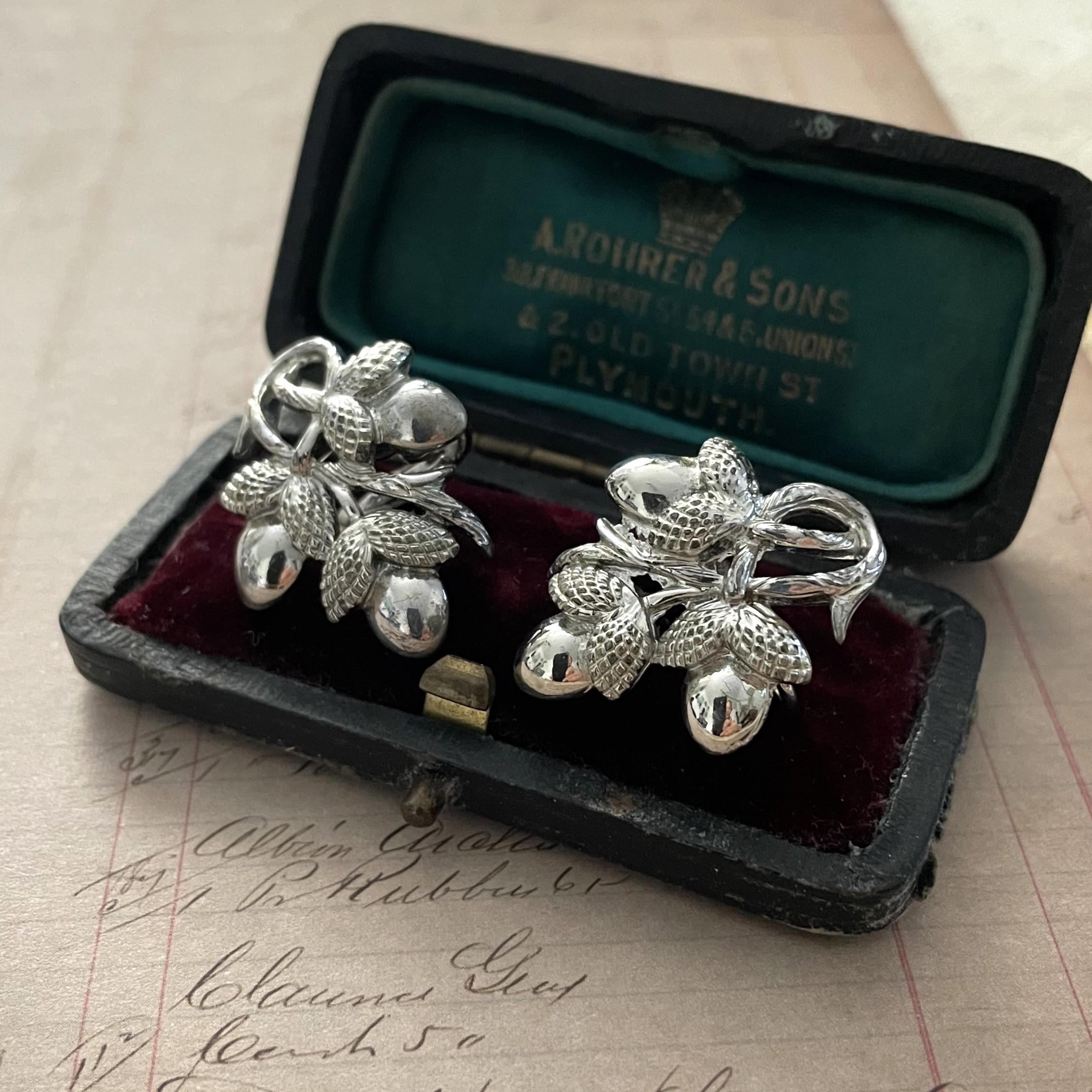 50s costume jewelry - Etsy 日本