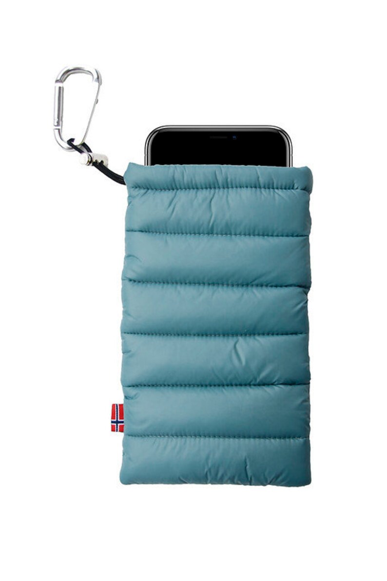 insulated pouch for phone
