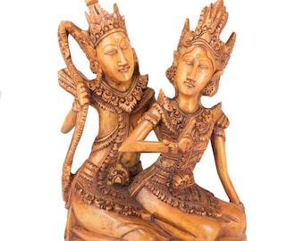 Garden Decor Made from Single Wood Block Hand Carved Teak Wood Rama /& Sita Loving Couple Motif Sculpture of Ramayana Hindu Epic Literature