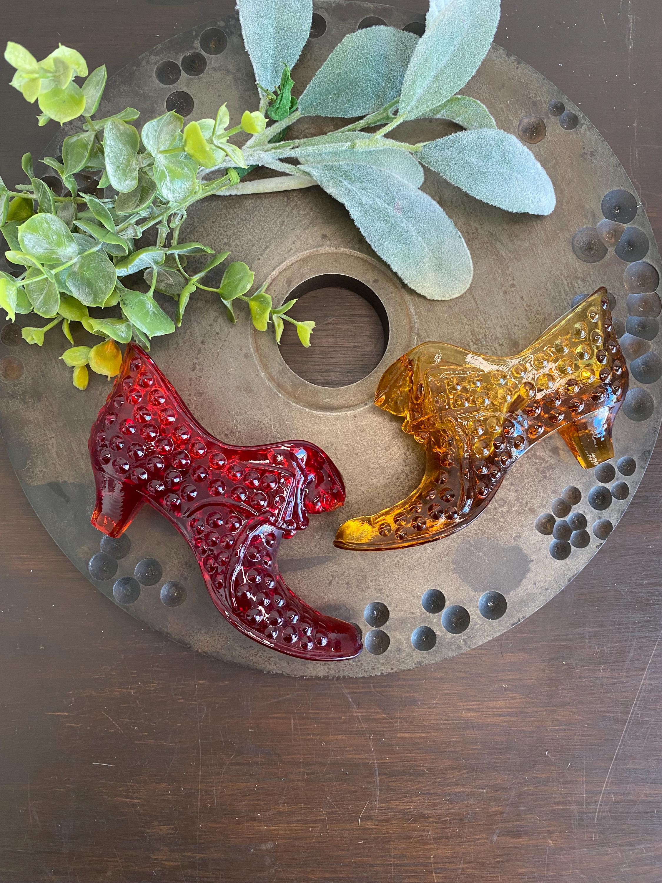 USA  ヴィンテージ　ブーツ　飾り物 Vintage Glass Boot - Etsy