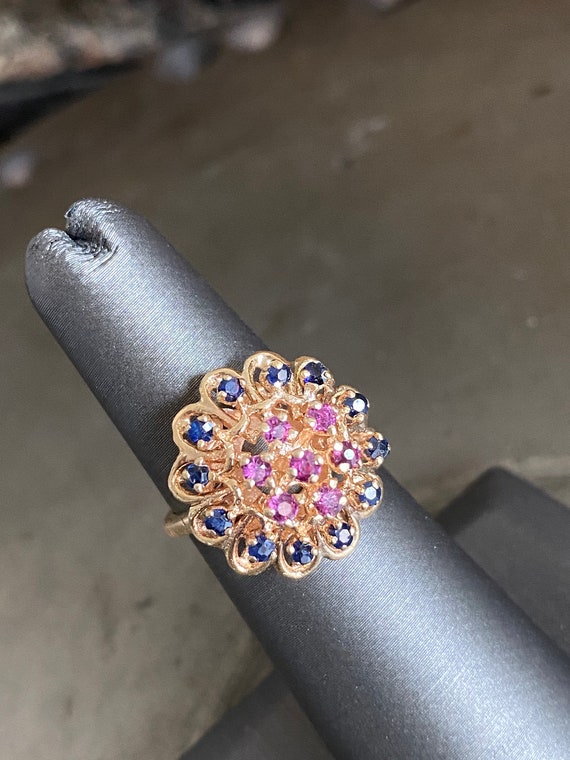 Vintage 14kt Gold Cluster Ring w/Sapphires and Ru… - image 8