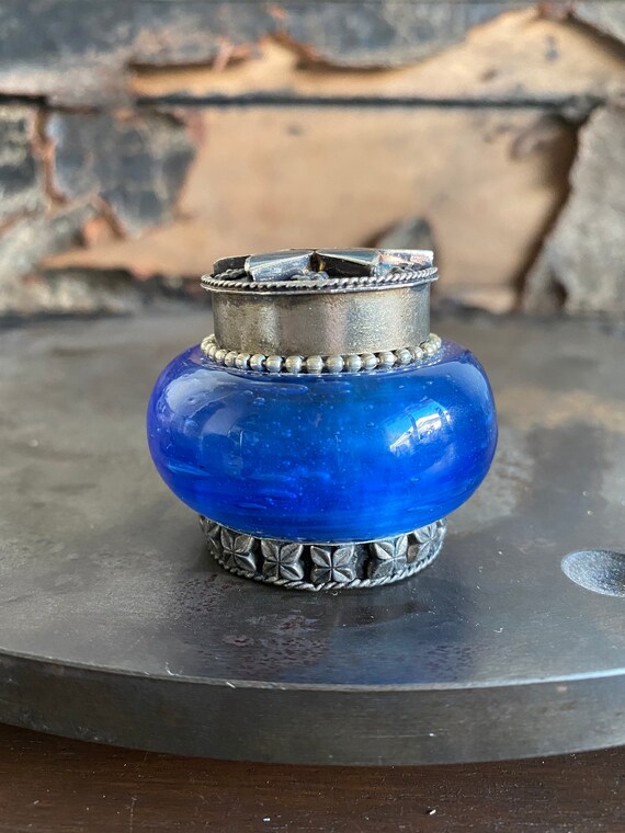 Vintage Tibetan Tiny Blue Glass Gemstone Trinket/… - image 6