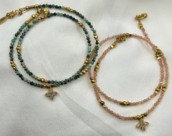 Bracelet Gaelle doubles rangs en pierres naturelles et fleur plaqué or by IbaliaCréation