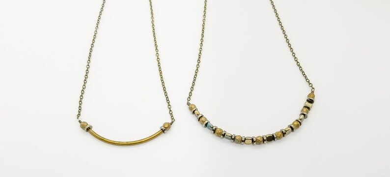Simple Chain Set Small Gemstone Jewelry Artisan Crafted Necklace Antique Brass Curved Tube Necklace Set Casual Everyday Jewelry