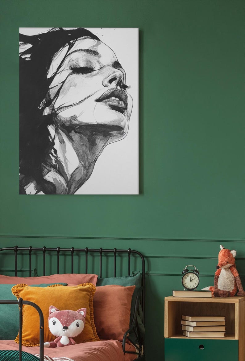 Abstract Line Art Woman Portrait Minimalist Black and White Feminine