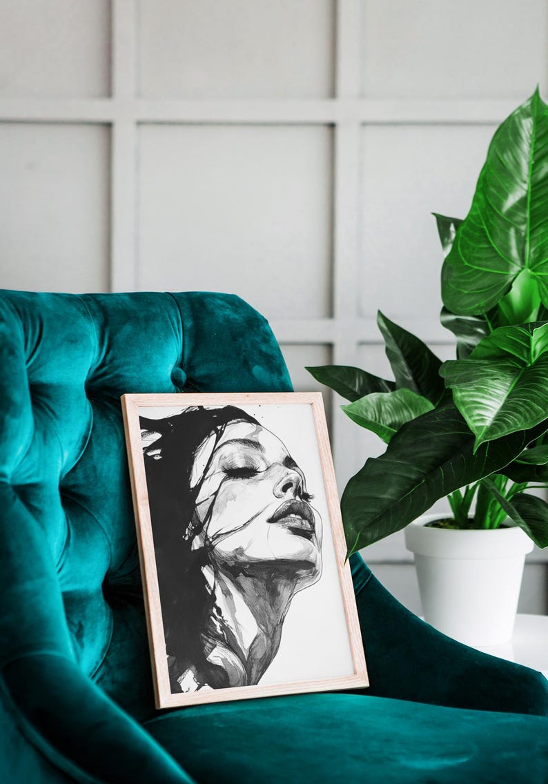 Abstract Line Art Woman Portrait Minimalist Black and White Feminine