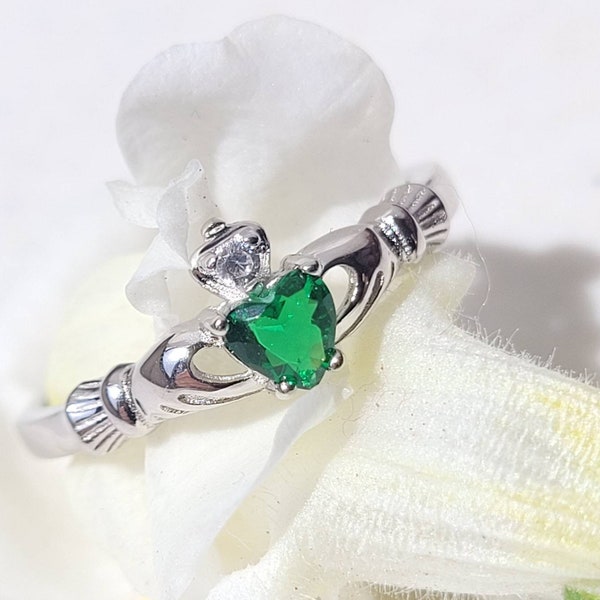 Emerald Extra Dainty Claddagh Ring, May Birthstone 7mm Irish Claddagh Ring, Delicate Emerald Heart Ring, September Birthday silver, Petite